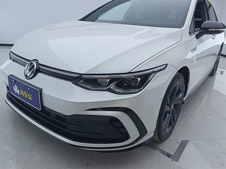 Фото 5 - Volkswagen Golf