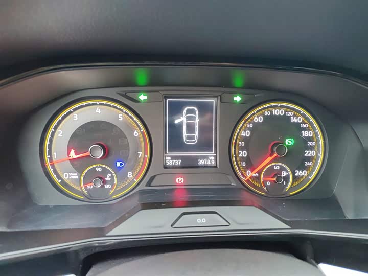 Фото 12 - Volkswagen Lavida