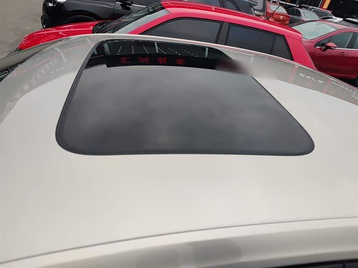 Фото 27 - Volkswagen Lavida