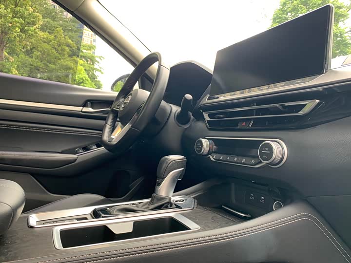 Фото 29 - Nissan Teana