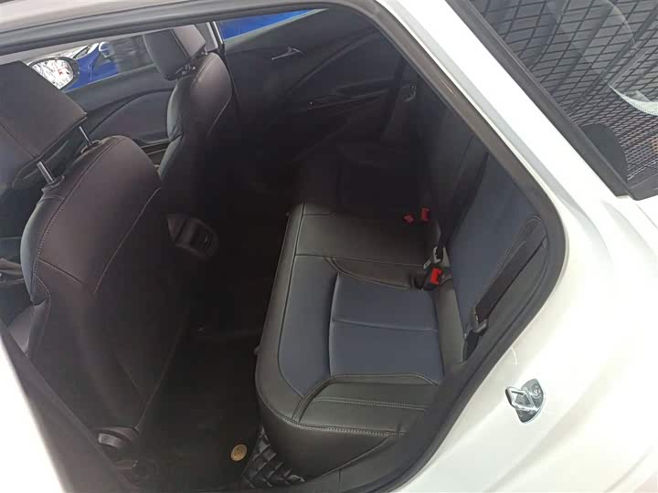 Фото 17 - Buick Velite 6