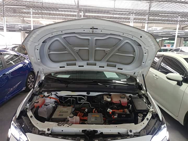 Фото 20 - Buick Velite 6