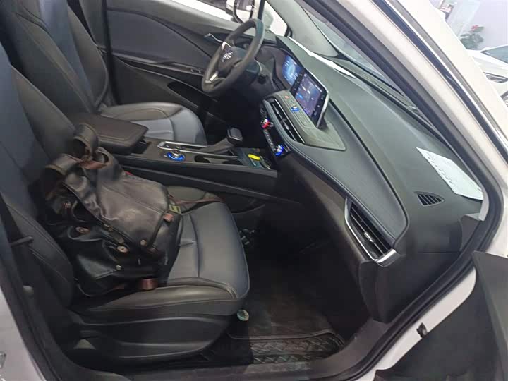 Фото 25 - Buick Velite 6