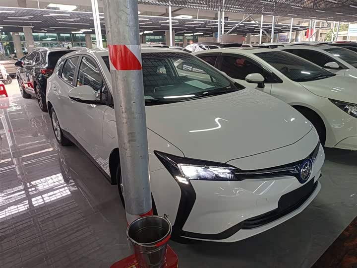 Фото 4 - Buick Velite 6