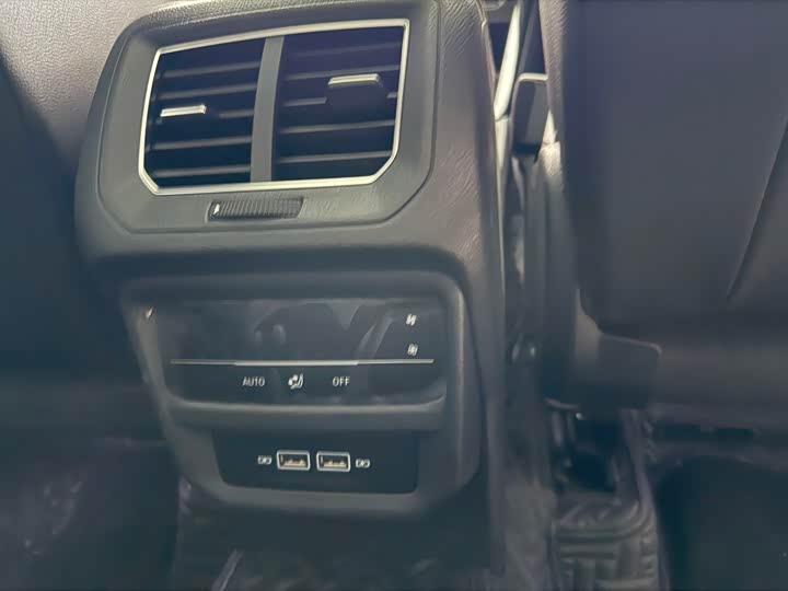 Фото 15 - Volkswagen Tayron