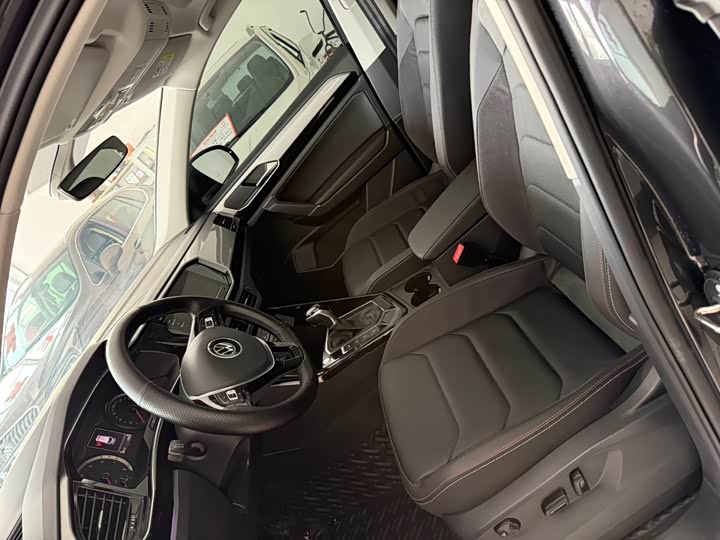 Фото 4 - Volkswagen Tayron