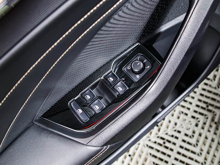 Фото 6 - Skoda Octavia Pro