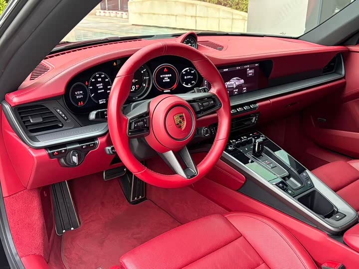 Фото 4 - Porsche 911