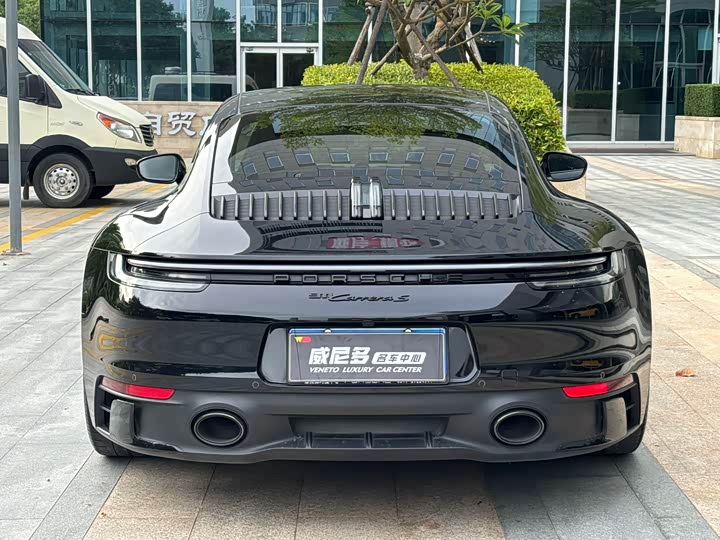 Фото 9 - Porsche 911