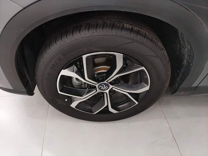 Фото 23 - BYD Yuan Plus