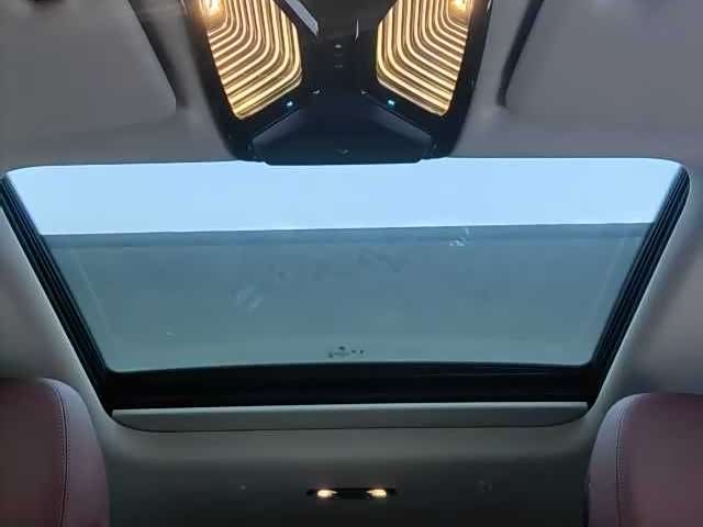 Фото 16 - BMW i4