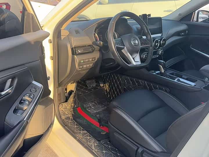 Фото 3 - Nissan Sylphy