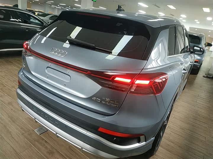 Фото 7 - Audi Q4 e-tron