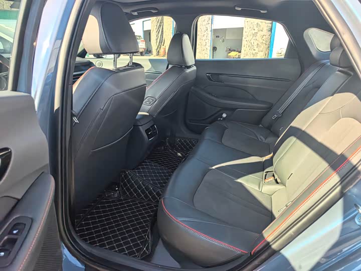 Фото 2 - Hyundai Sonata N Line