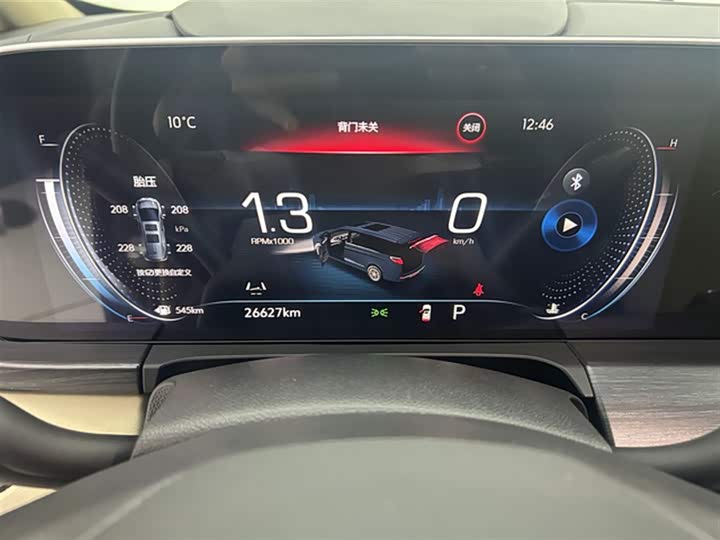 Фото 11 - Buick GL8 ES