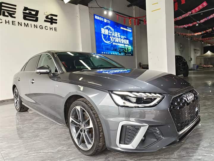 Фото 3 - Audi A4L