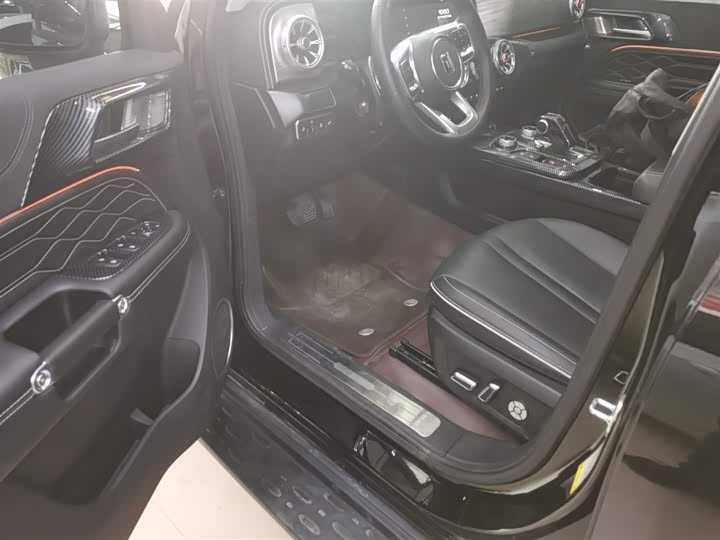 Фото 16 - Tank 300