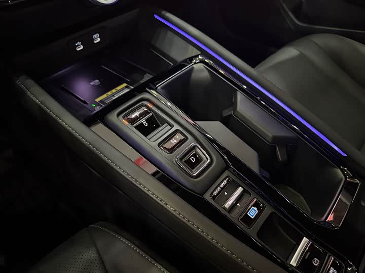 Фото 11 - Honda Accord Hybrid