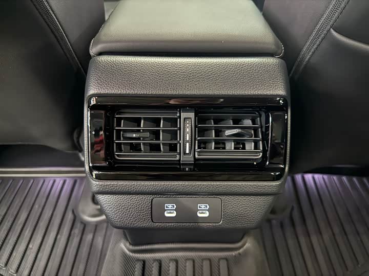 Фото 20 - Honda Accord Hybrid