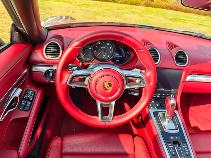 Фото 9 - Porsche 718