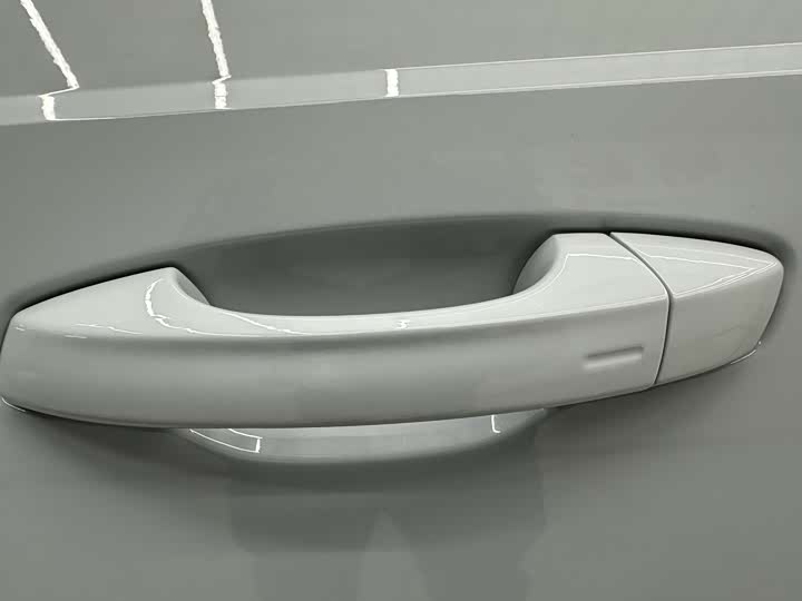 Фото 10 - Audi Q3