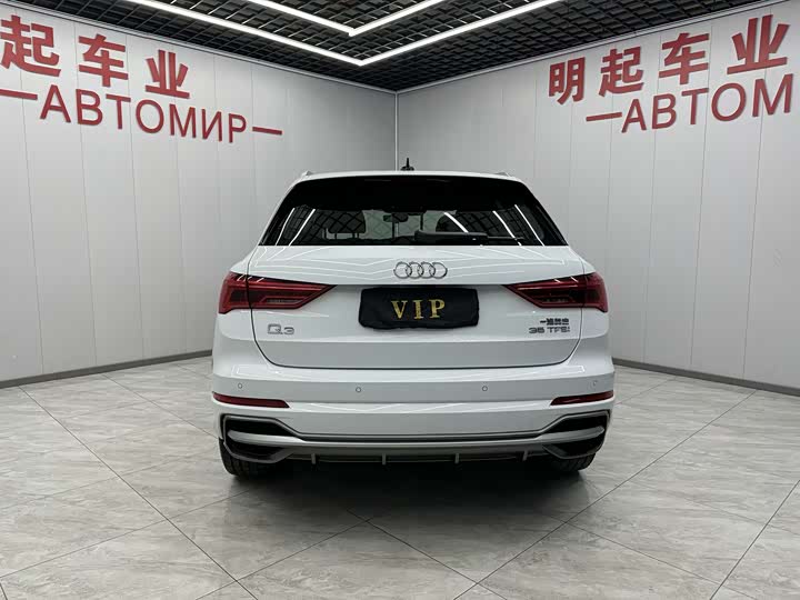 Фото 9 - Audi Q3
