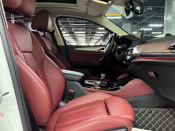 Фото 15 - BMW X4