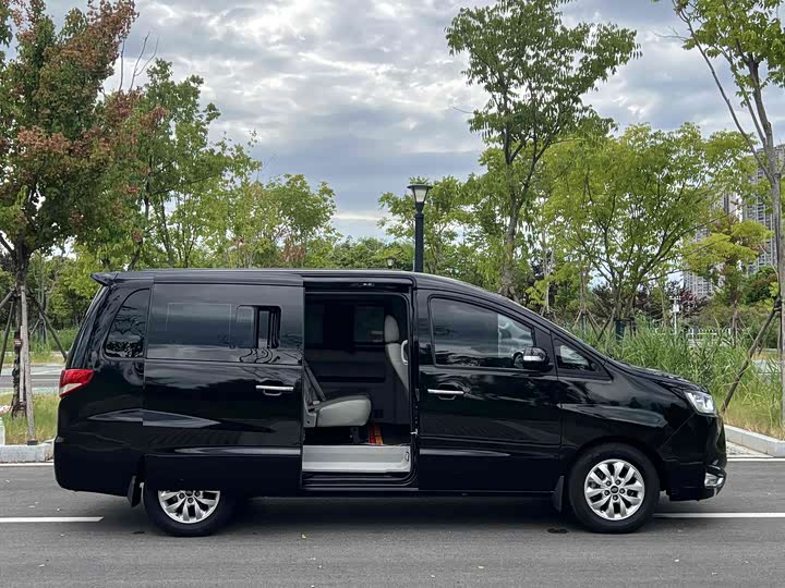 Фото 5 - JAC Refine M4