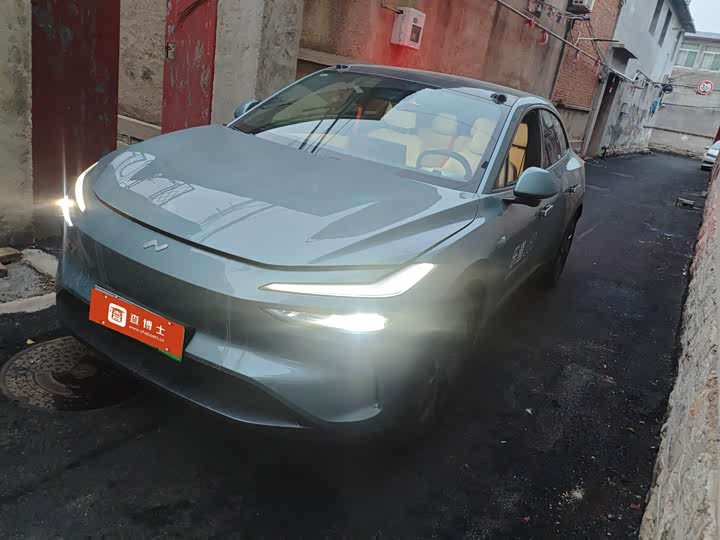 Фото 1 - Nio Onvo L60