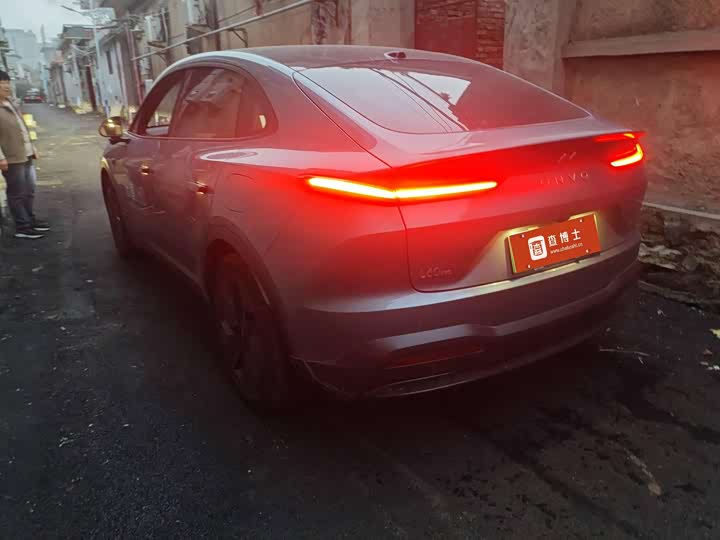 Фото 6 - Nio Onvo L60