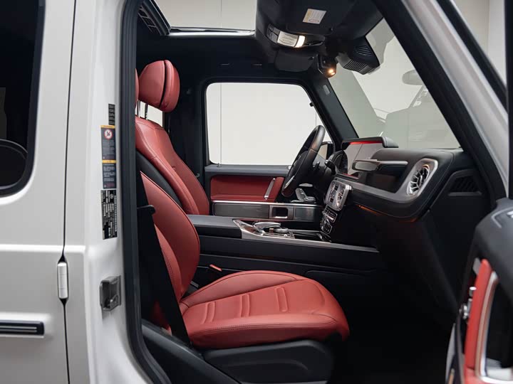 Фото 12 - Mercedes-Benz G-Class