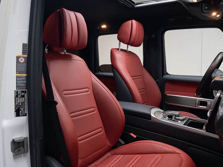 Фото 13 - Mercedes-Benz G-Class