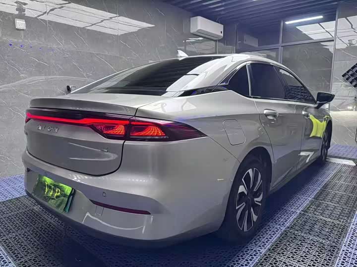 Фото 7 - GAC Aion S