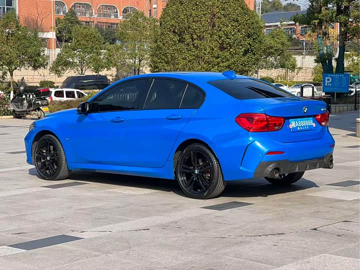 Фото 5 - BMW 1 Series