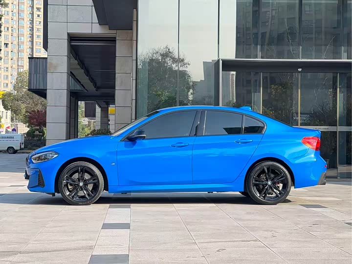 Фото 6 - BMW 1 Series