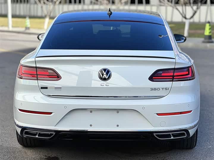 Фото 9 - Volkswagen CC