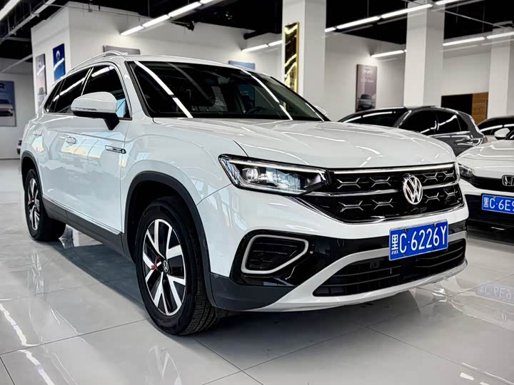 Фото 8 - Volkswagen Tayron