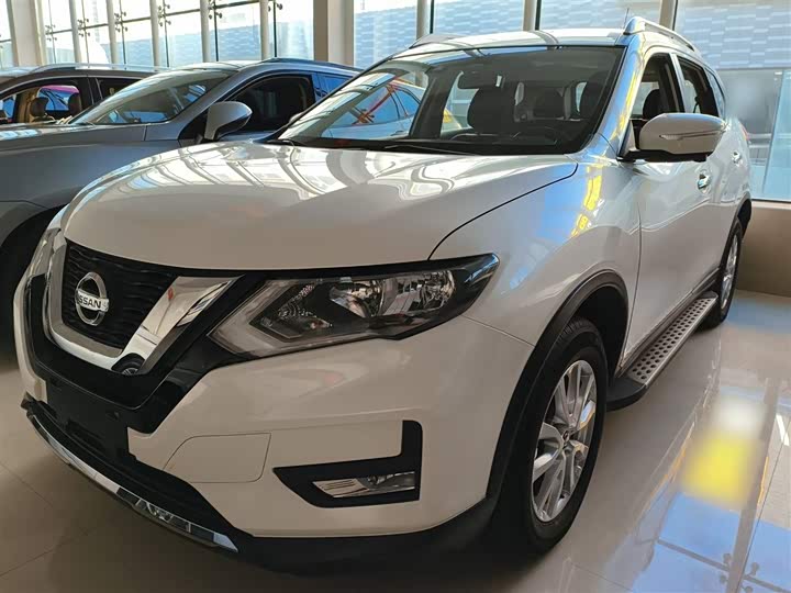 Фото 1 - Nissan X-Trail