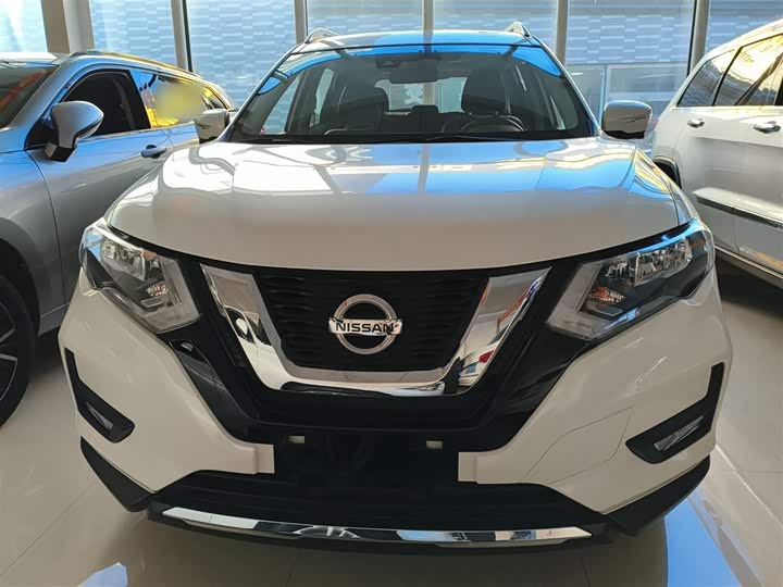 Фото 3 - Nissan X-Trail