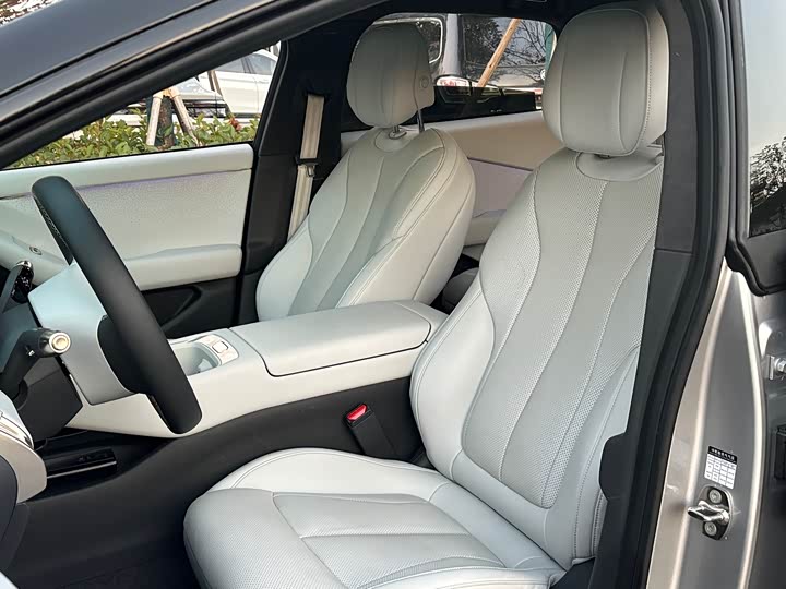 Фото 9 - XPeng F57