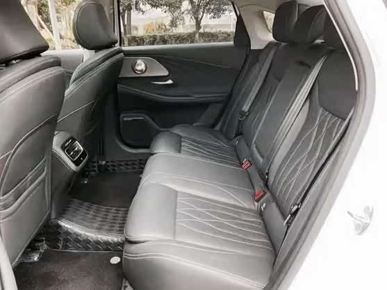 Фото 12 - Chery Arrizo 8