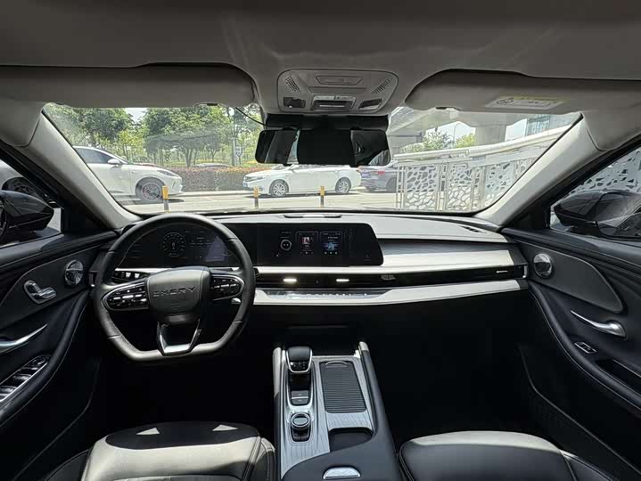 Фото 14 - Chery Arrizo 8