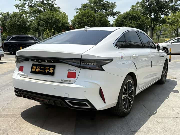 Фото 7 - Chery Arrizo 8