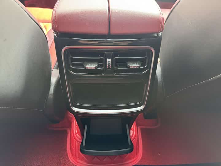 Фото 22 - Jetour X70 Plus