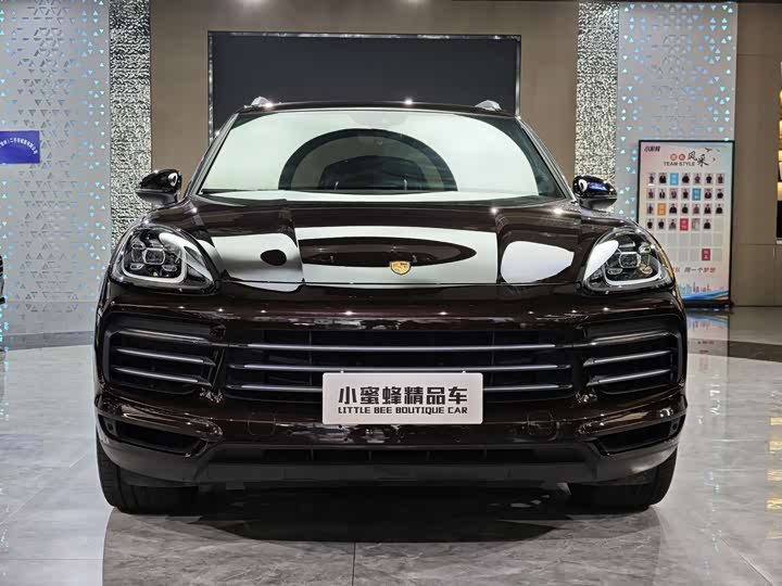 Фото 2 - Porsche Cayenne