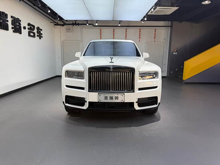 Фото 2 - Rolls-Royce Cullinan