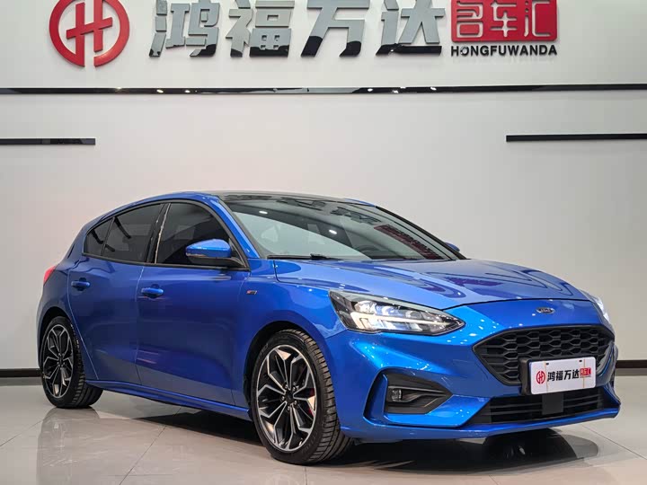 Фото 3 - Ford Focus