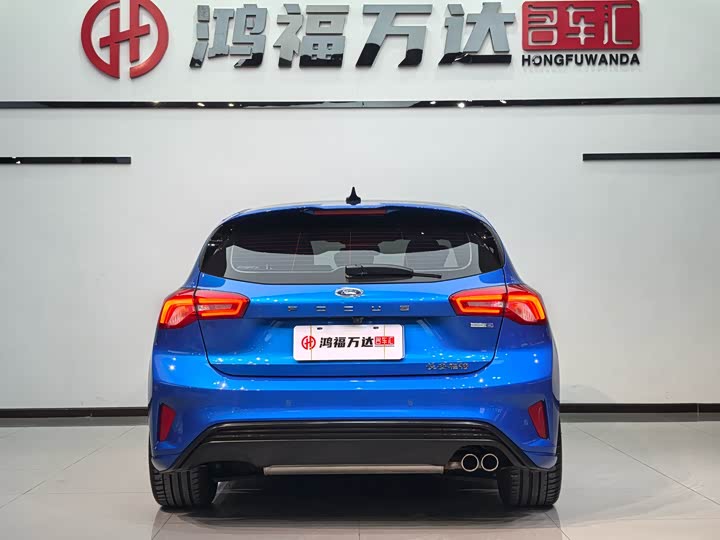 Фото 5 - Ford Focus