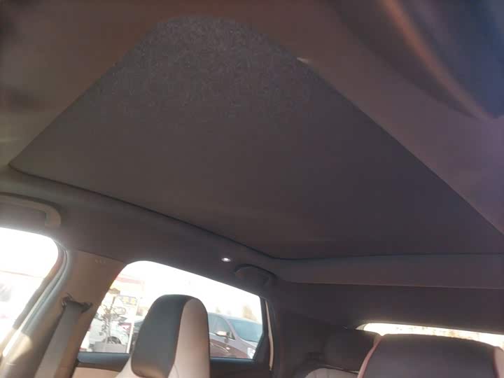 Фото 18 - BYD Dolphin