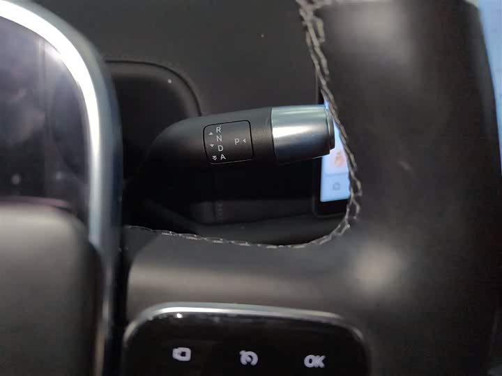 Фото 14 - LiXiang L9